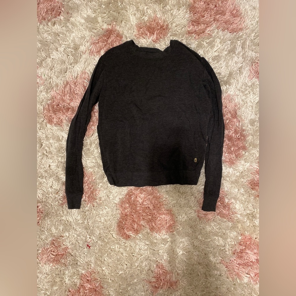 Spiritual gangster pullover charcoal color